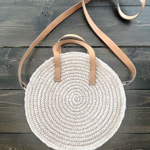 Pastel pink woven bag
